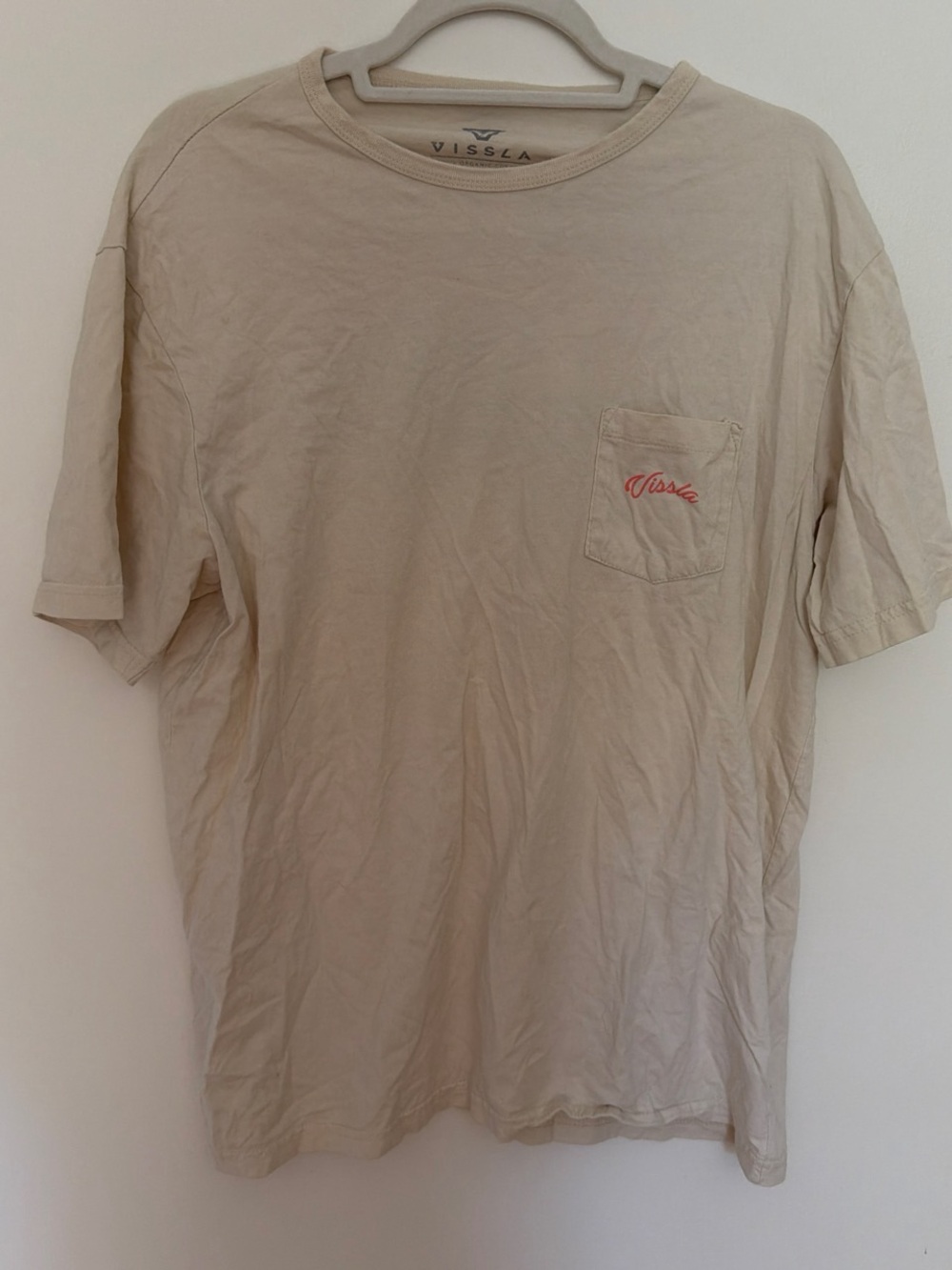 VISSLA Men's Short-Sleeve Pocket Tee in Light Beige with Coral Logo
